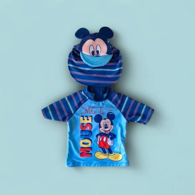 Maillot de bains  Garçon, age 18-24 , marque DISNEY 