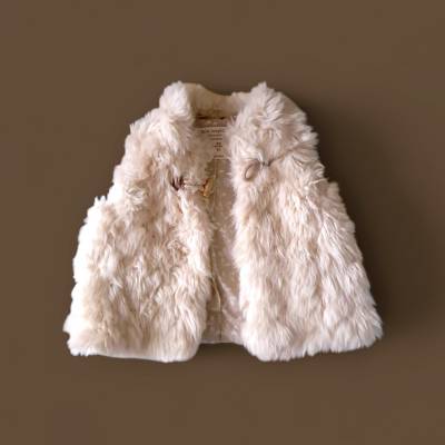 Gilet Fille, age 6-9 mois , marque ZARA