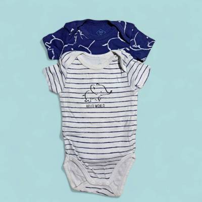 Lot body  Garçon, age 6 mois , marque TEX