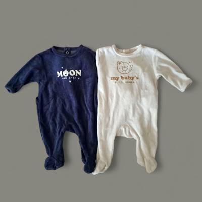 Lot pyjamas  Garçon, age 1 mois , marque KIABI