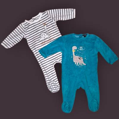 Lot pyjamas  Garçon, age 9 mois , marque KIABI