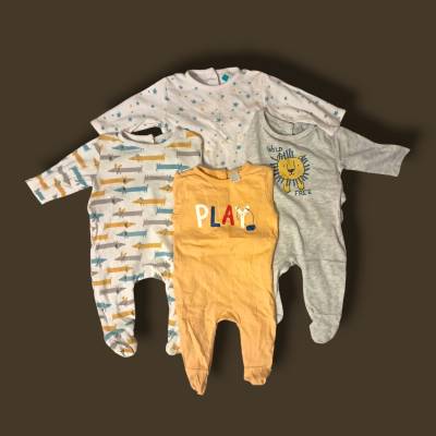 Lot pyjamas Garçon, age 1 mois , marque TEX