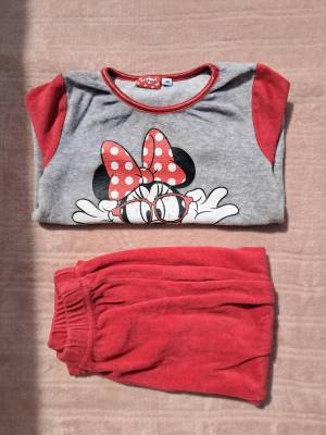 Pyjama hiver 2 pièces  Fille, age 3 ans , marque DISNEY 
